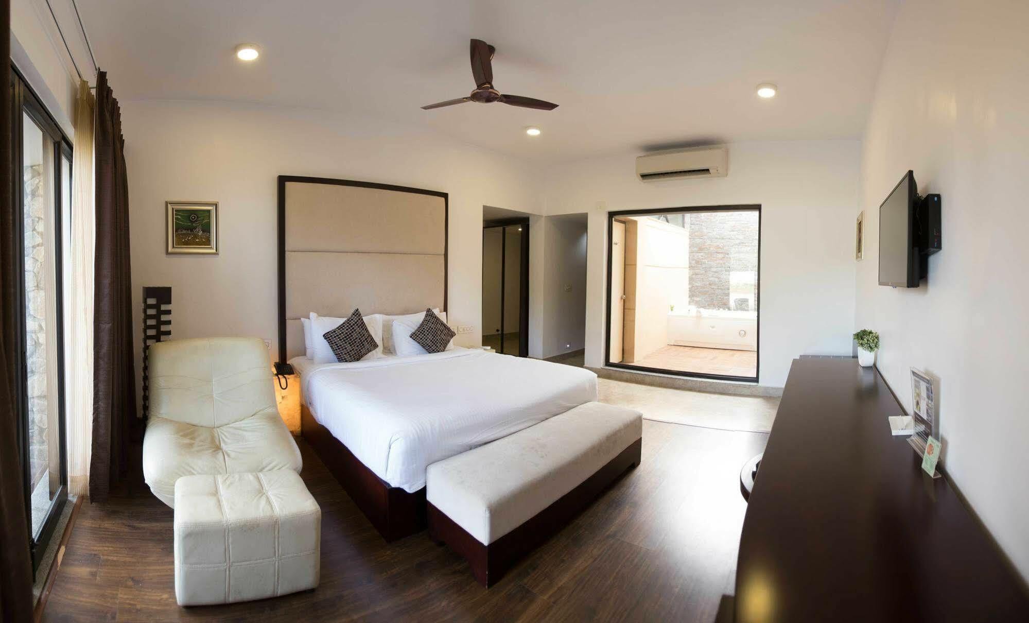 Kūvattūr Anora Beach Resort Mahabalipuram מראה חיצוני תמונה