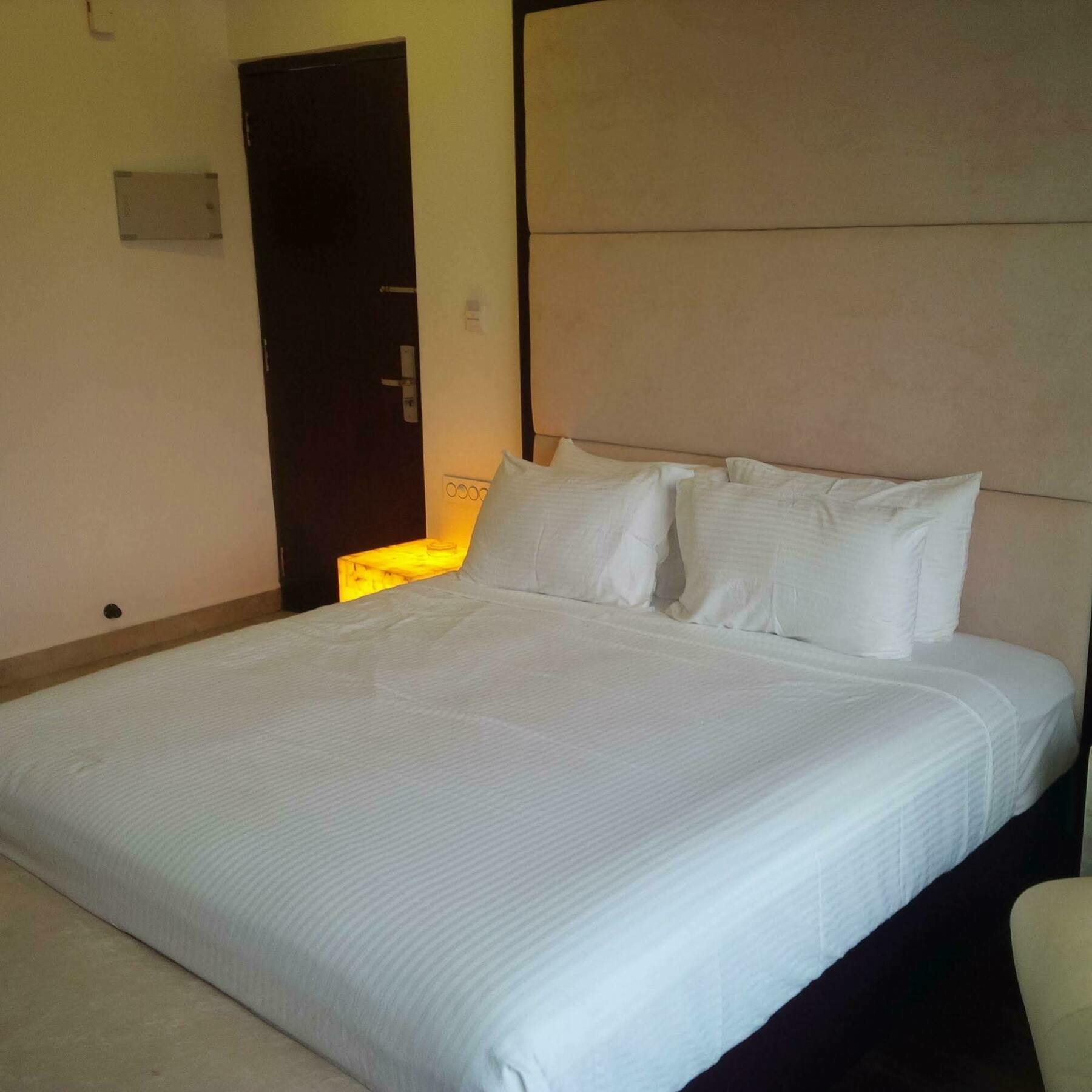 Kūvattūr Anora Beach Resort Mahabalipuram מראה חיצוני תמונה